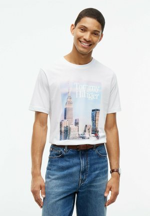 Tommy Hilfiger, TOMMY HILFIGER PHOTO PRINT JERSEY T-SHIRT - T-shirt print - white