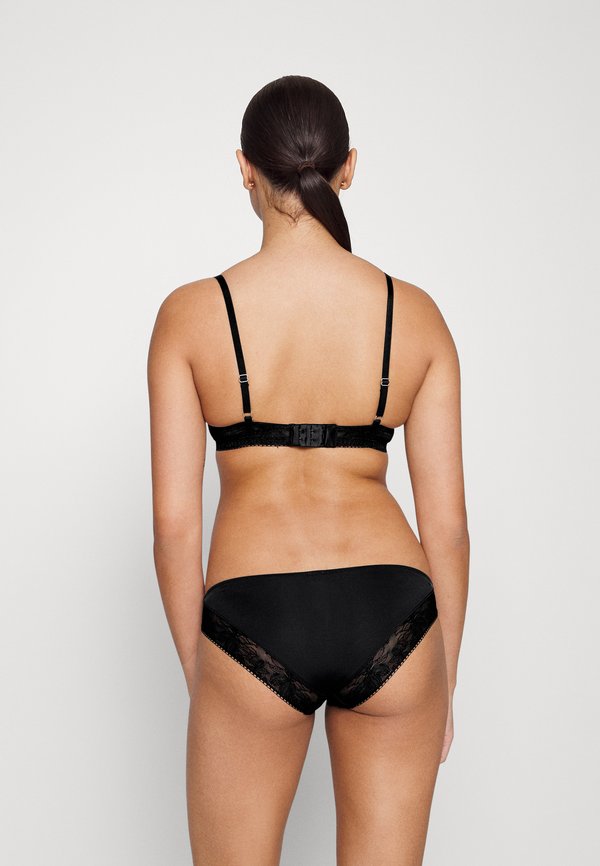 DAMEN SPACER - Underwired bra4