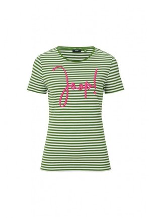 Camiseta de manga corta a rayas horizontales verdes y blancas con texto rosa cursiva ""Joop!"" en la parte delantera y escote redondo.