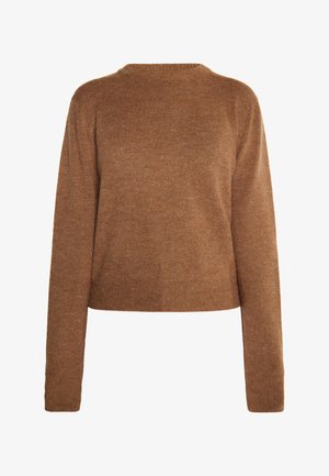 Brūns adīts džemperis ar garām piedurknēm, apaļu kakla izgriezumu un īsu apakšu. Mīksta tekstūra, minimālisma dizains un bez redzamām rakstu ornamentiem.