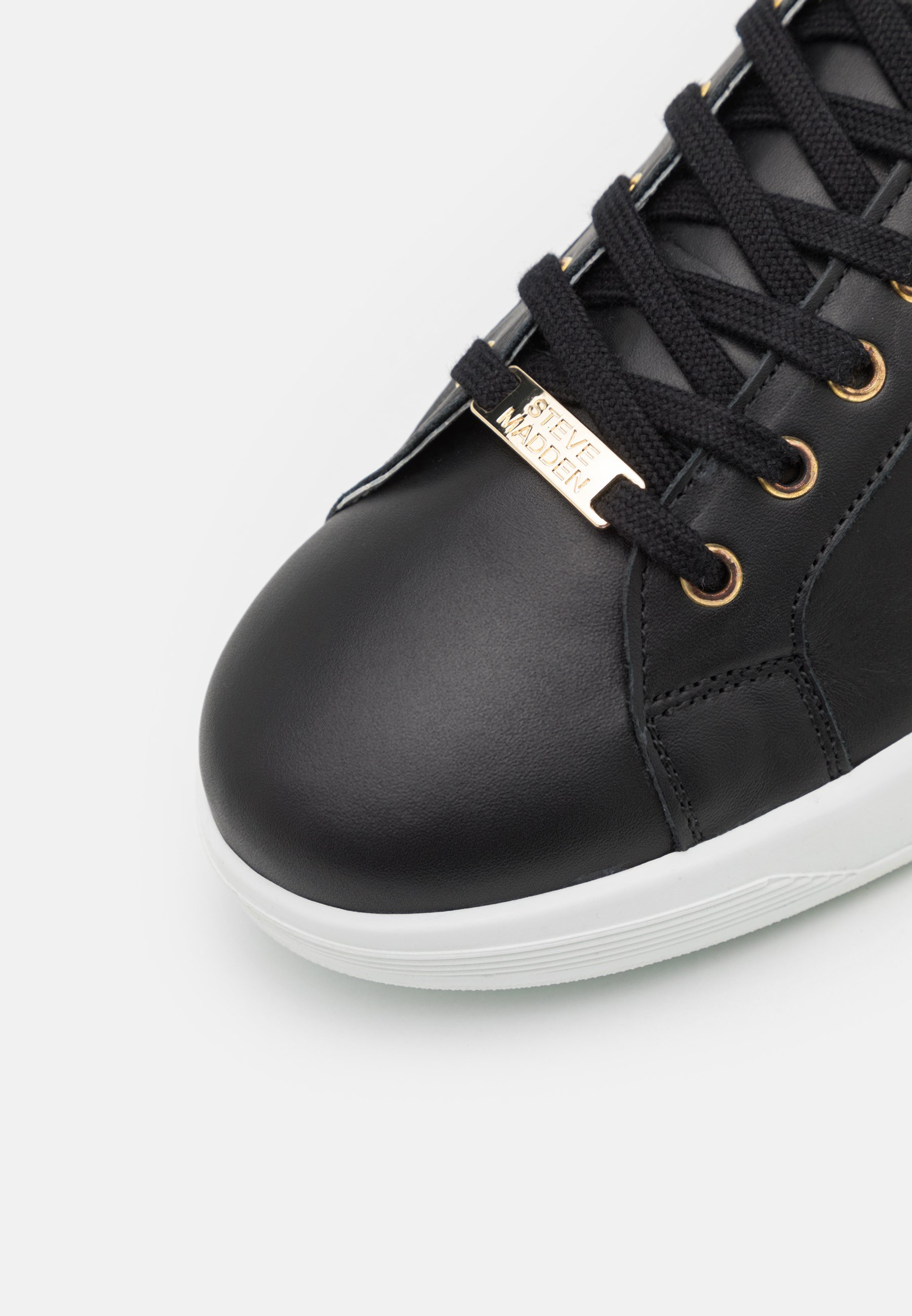 steve madden black and gold sneakers