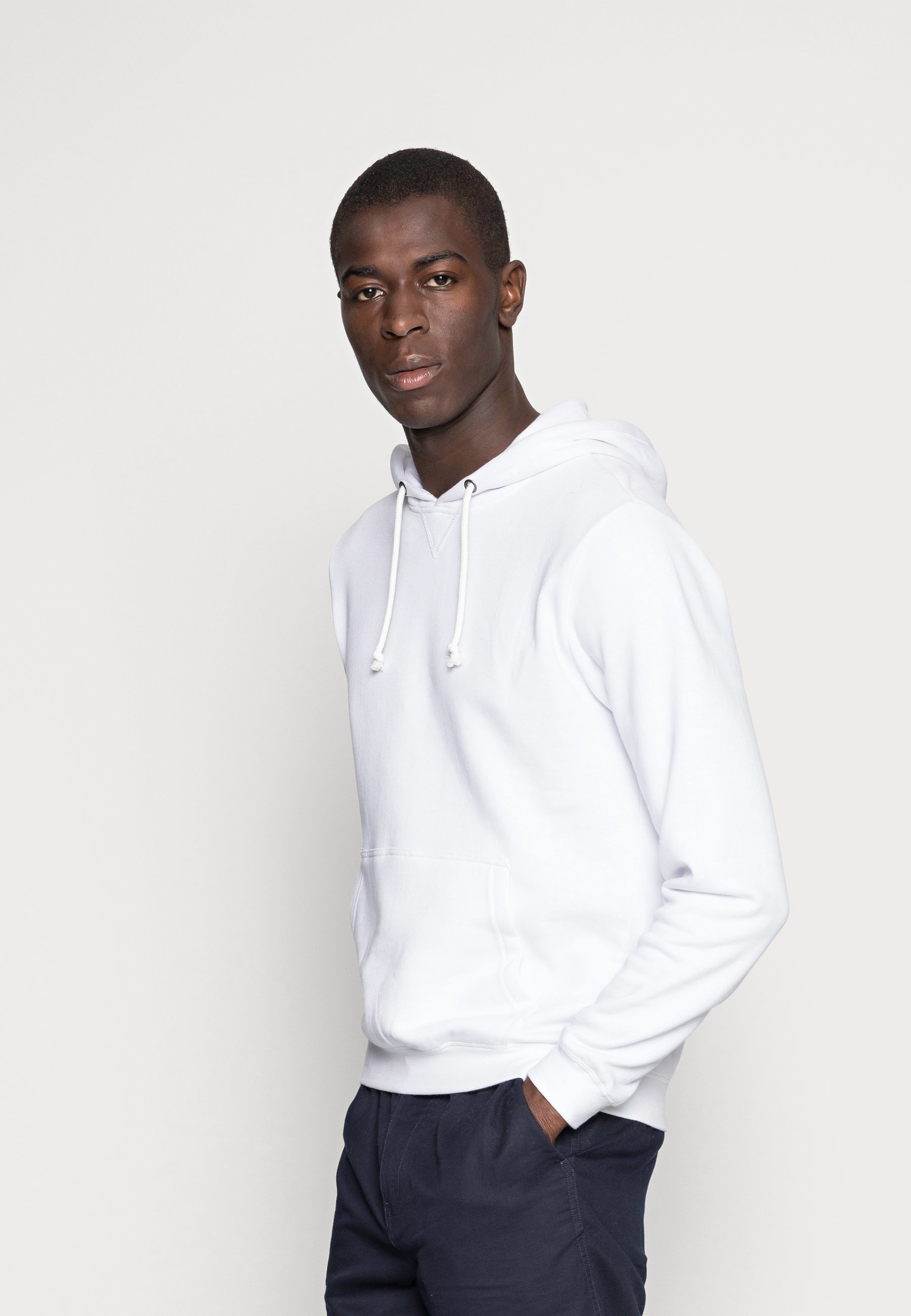 Pier One Hoodie - white - Zalando.co.uk
