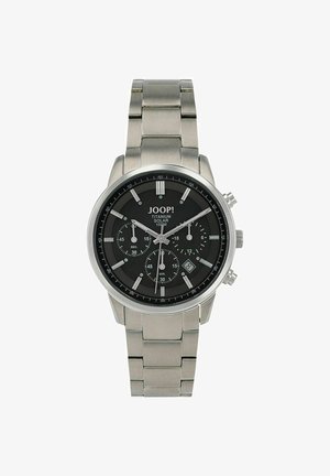 Zilveren titanium polshorloge met zwarte wijzerplaat, drie subdials, datumscherm en zilveren uurmarkeringen en -wijzers.