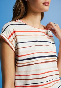 Esprit T-shirt imprimé - off-white