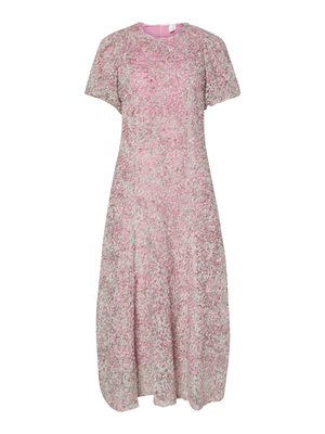 Blomstertrykk, kortermet kjole i rosa og grønne nyanser. A-linje silhuett med rund hals og lett, teksturert stoff.