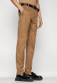 G-STAR Chinos tipa bikses - kangaroo