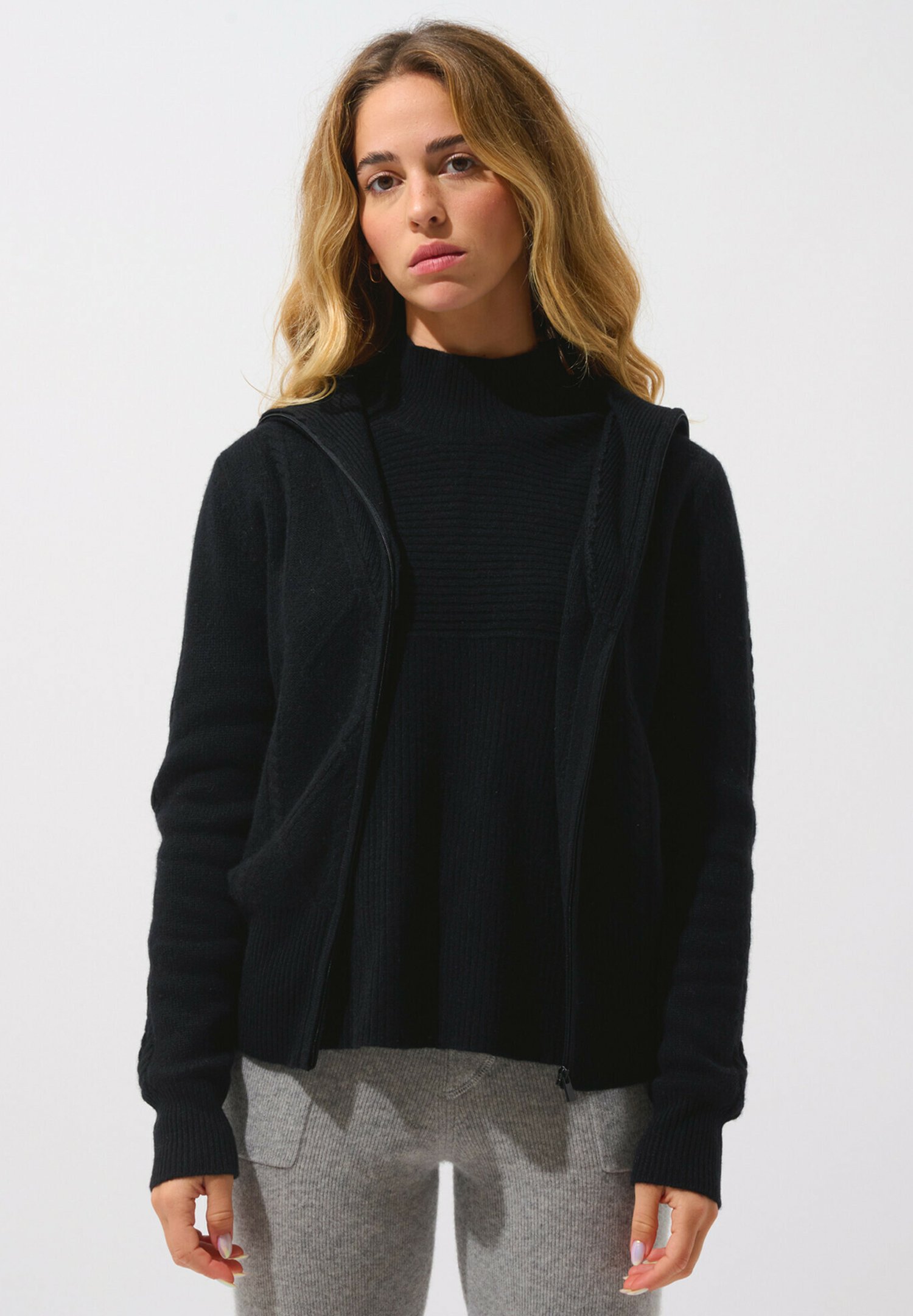 Authentic Cashmere Strickjacke black/schwarz