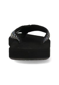 Zwarte flip-flops met een gestructureerde zool en kleurrijke geweven banden. De banden hebben een veelkleurig patroon op een zwarte achtergrond.