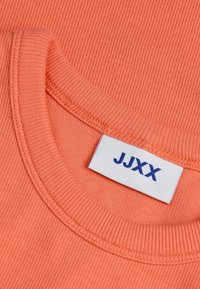 JXFOREST TANK - Top - peach echo