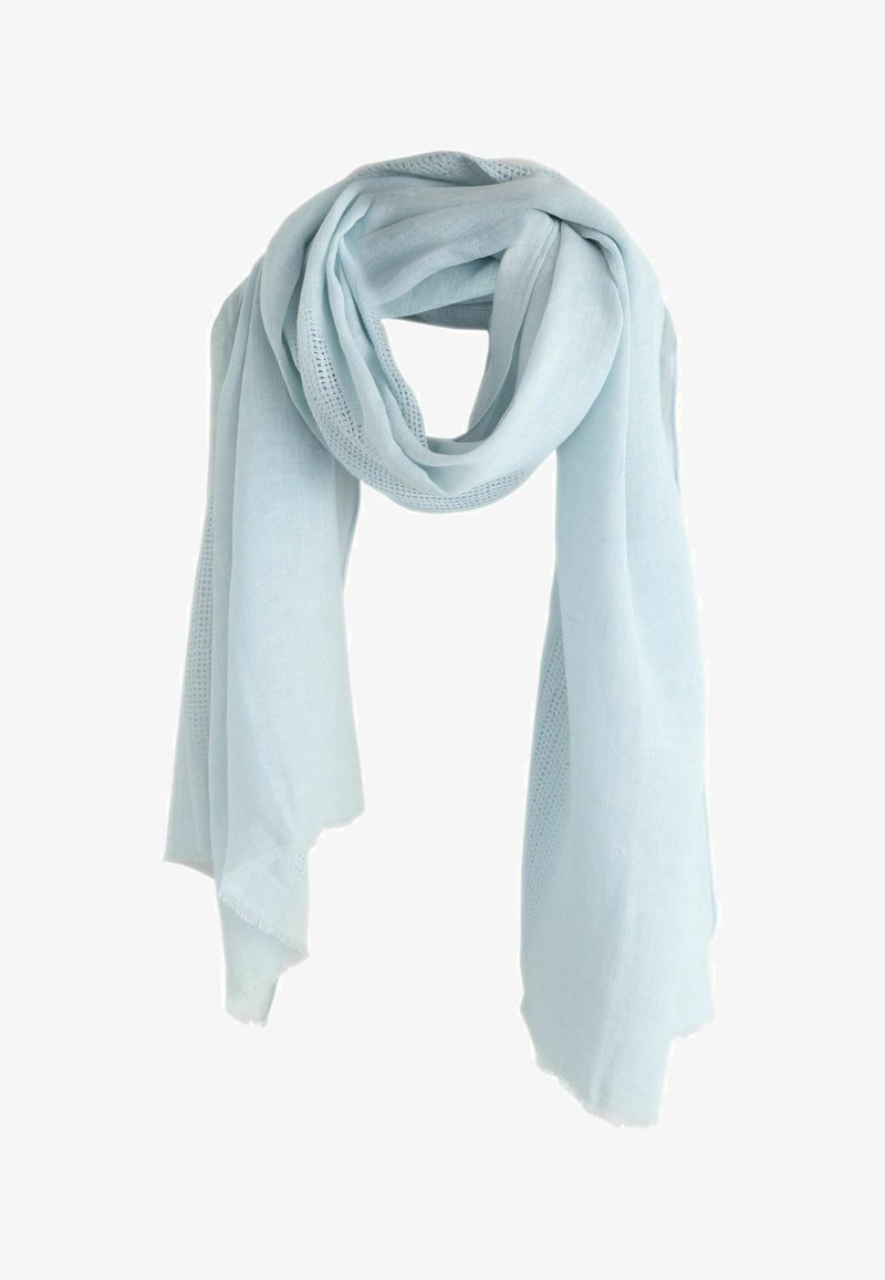 Écharpe bleu clair en tissu léger, dotée d'un bord texturé et d'un design doux et fluide, idéal pour superposer.