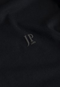JP1880 Langarmshirt - black