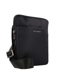 Borsa a tracolla nera in nylon con esterno strutturato, chiusura con zip, tracolla regolabile e hardware in tono argentato, dotata di un logo frontale.