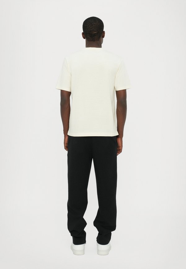 GOWTU - Print T-shirt3