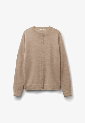 Cárdigan beige de material suave, con un escote redondo, cierre de botones en la parte delantera y puños y dobladillo acanalados.