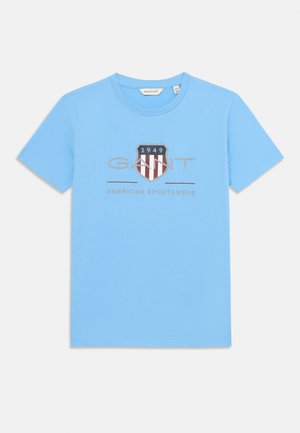 ARCHIVE SHIELD UNISEX - Camiseta estampada - dream blue