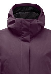 Giacca isolante viola con colletto alto e cappuccio, caratterizzata da una texture liscia e un design minimalista, adatta per il clima freddo.