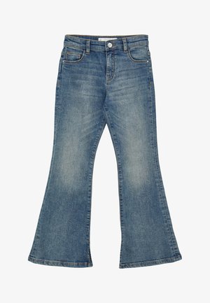 Jeans in denim azzurro chiaro a gamba svasata con design a cinque tasche, chiusura frontale con bottone e leggera sbiaditura sulla trama del tessuto.