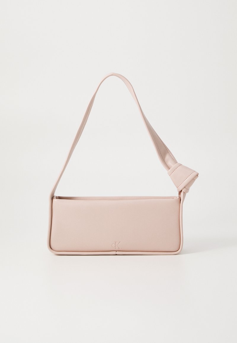 Calvin Klein Jeans KNOTTED - Τσάντα χειρός - rose dust