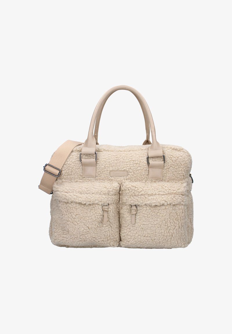 Sac en beige texturé en fausse fourrure avec deux poches avant, deux anses en cuir et une bandoulière en tissu réglable.