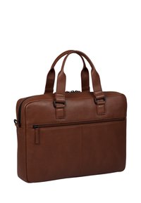 Bruine leren laptoptas met dubbele handgrepen, een ritsvak hoofdcompartiment en een voorvak met een kleinere ritsdetail.