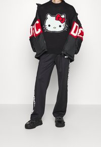 GCDS Maglione - black