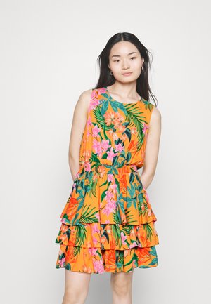 ONLY Petite ONLTROPICA SMOCK LAYER DRESS - Φόρεμα ημέρας - flame orange