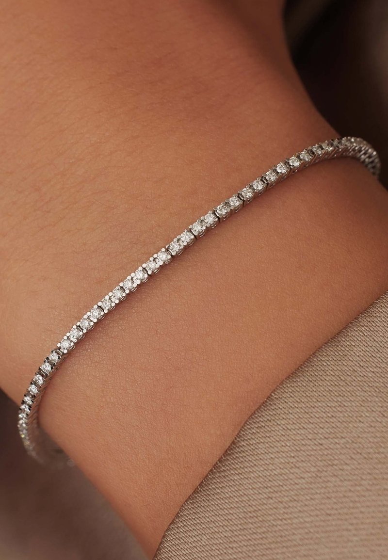 Isabel Bernard Armband - weißgoldfarben