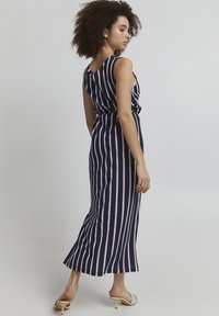 ICHI IHLISA - Ballkleid - total eclipse stripe