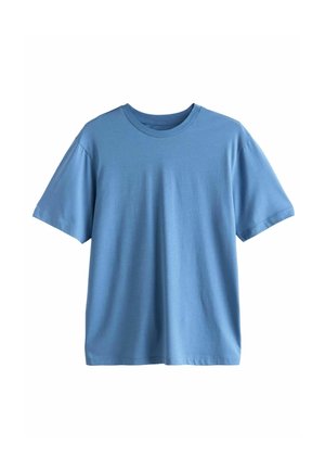 Tricou din bumbac albastru cu mâneci scurte, gât rotund și o croială obișnuită. Textură netedă, fără modele și un design simplu, casual.