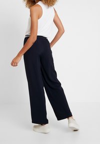 Marc O'Polo Stoffhose - dark blue