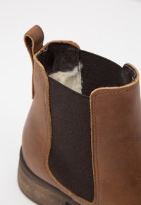 Pavement CHRISTINA  - Botine clasice - tan