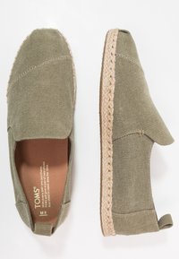 TOMS Espadrilky - olive