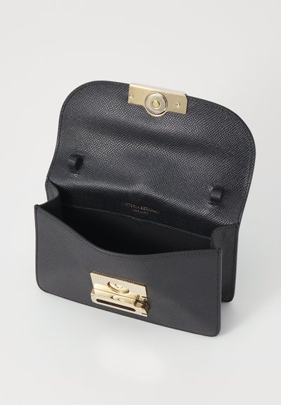 Victoria Beckham BBUCKLE NANO - Τσάντα χιαστί - black