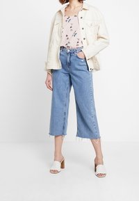 Vero Moda Camicetta - light pink