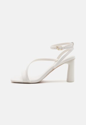 LANEYY B.E.D FOAM - Aukštakulniai sandalai - white