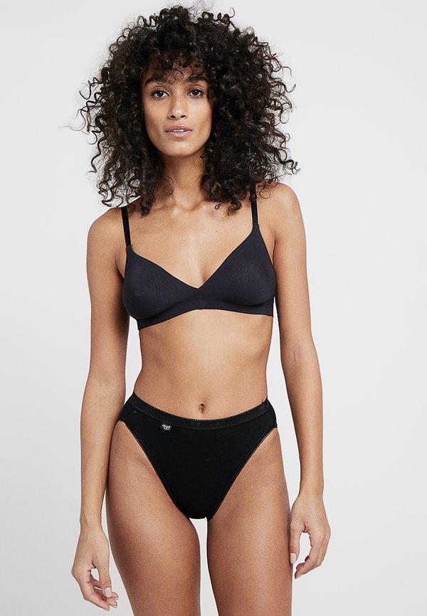 BASIC 4 PACK - Briefs