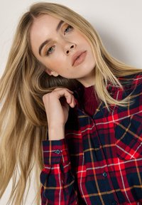 Apricot Overhemdblouse - red