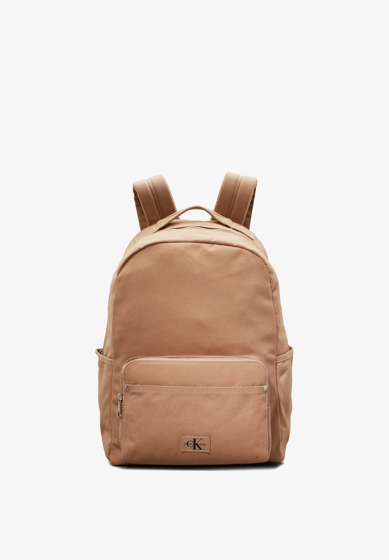 Calvin Klein Jeans ESSENTIALS CAMPUS - Mochila - savannah tan