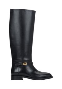 Czarne skórzane kozaki do kolan o gładkiej fakturze, zaokr�ąglonym nosku i złotej dekoracyjnej klamrze przy kostce. Płaska podeszwa i smukły design.
