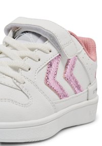 Hummel ST POWER PLAY JR - Träningsskor - bridal rose
