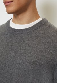 Marc O'Polo RUNDHALS REGULAR AUS SOFTEM - Strickpullover - graphite grey melange