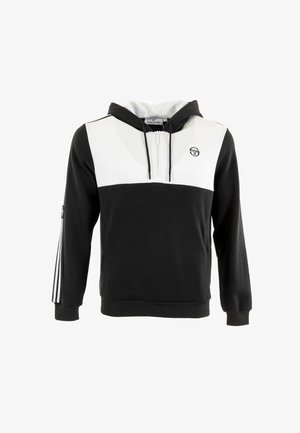 Zwart-witte hoodie met ritssluiting aan de voorkant, contrasterend bovenstuk en witte strepen op de mouwen. Beschikt over een logo op de borst.