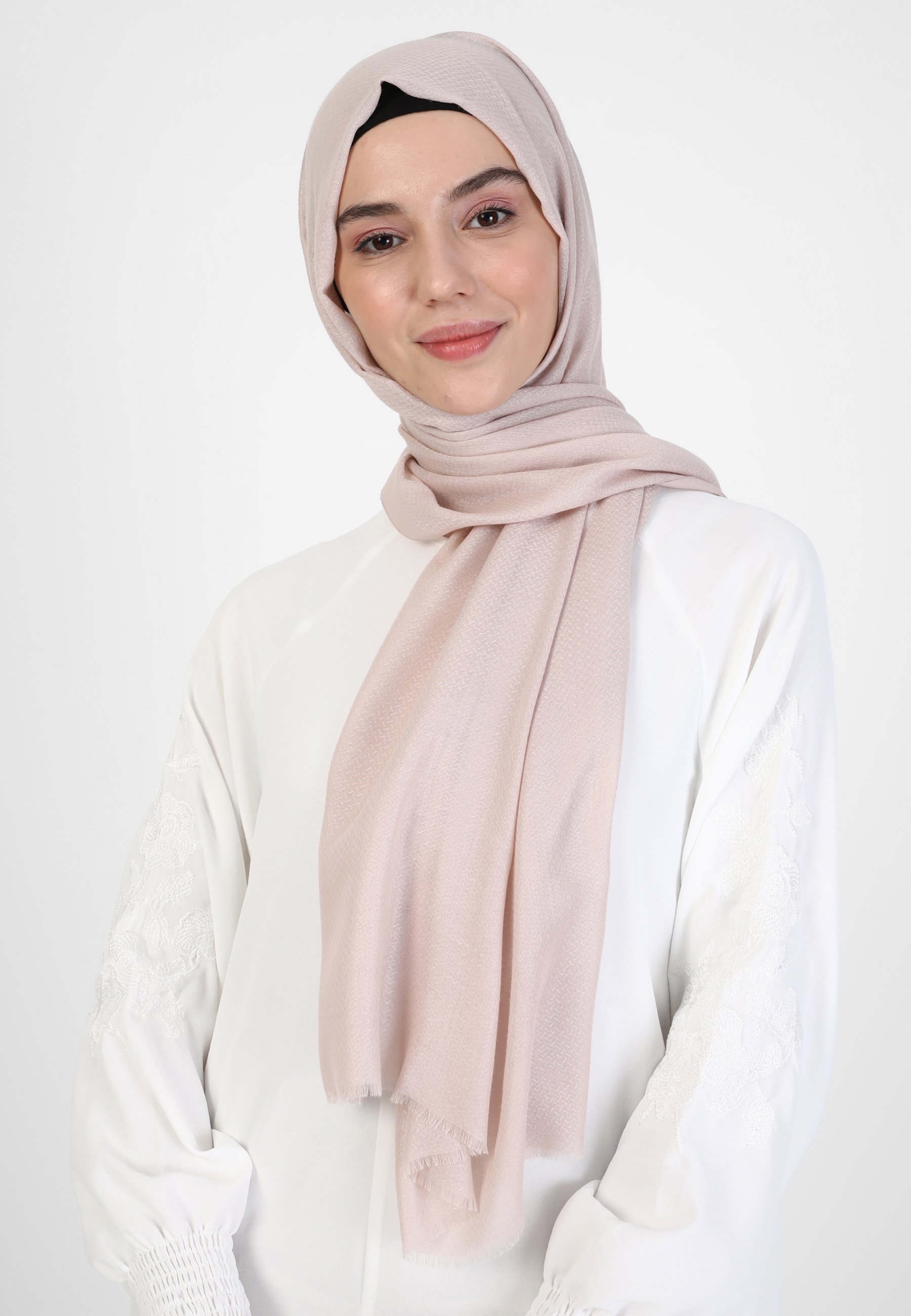 mervin sal hijab