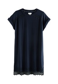 Robe bleu marine à manches courtes en tissu lisse, avec un bord en dentelle à l'ourlet et des détails délicats en dentelle sur les épaules.