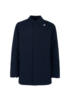 Giacca leggera blu navy con colletto, maniche lunghe e due tasche laterali, caratterizzata da un delicato marchio sulla zona del petto.
