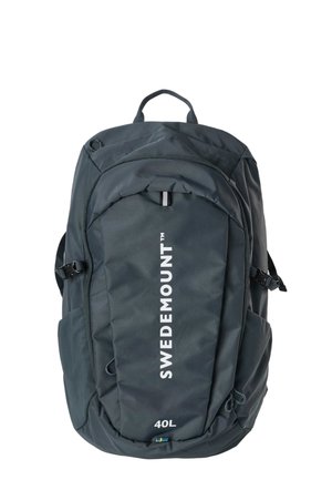 Czarny plecak Swedemount o pojemności 40 litrów z wieloma przegródkami, regulowanymi paskami i uchwytem do przenoszenia na górze.