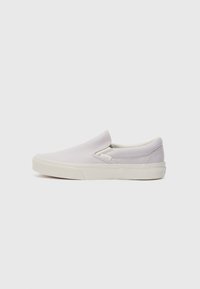 Unselected, pastel lilac