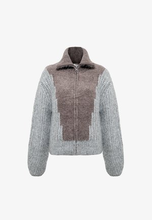 Chunky knit zip-up jacket with a high collar, featuring gray sleeves and sides with a textured brown center panel.