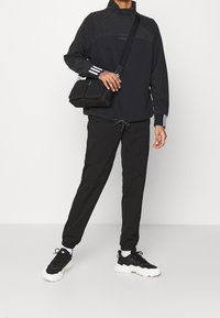 adidas Originals Mikina - black