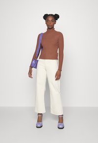Vero Moda Petite VMEVIE HIGHNECK - Camisola de manga comprida - aztec